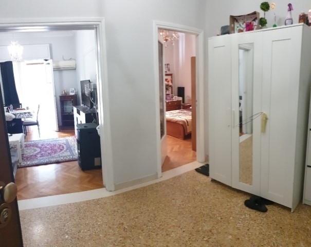 (For Sale) Residential Apartment || Athens Center/Athens - 100 Sq.m, 2 Bedrooms, 140.000€ 